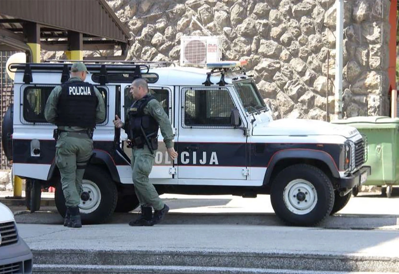 Detalji akcije u ZDŽ: Pod nadzor stavljeno 16 policajaca, jedna osoba u bijegu