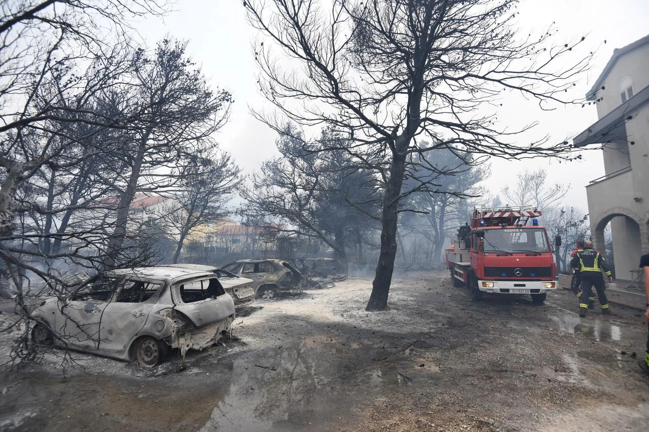 Požar kod Šibenika pod kontrolom