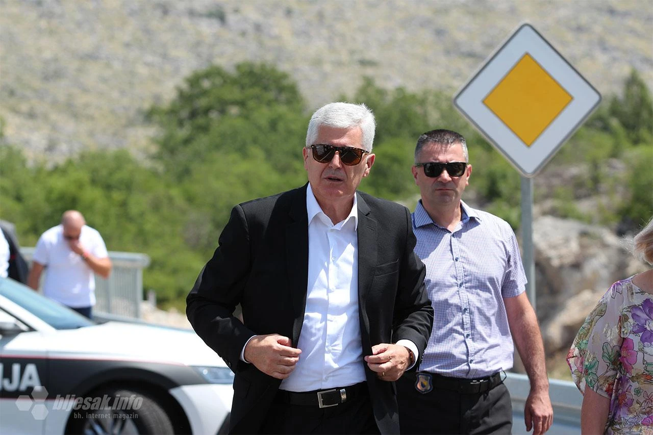 Imovinski kartoni političara: Čović i obitelj nemaju kuću, stan ni zemlju