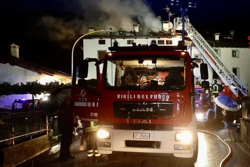 U požaru u staračkom domu poginulo šest osoba, ozlijeđeno više od 60