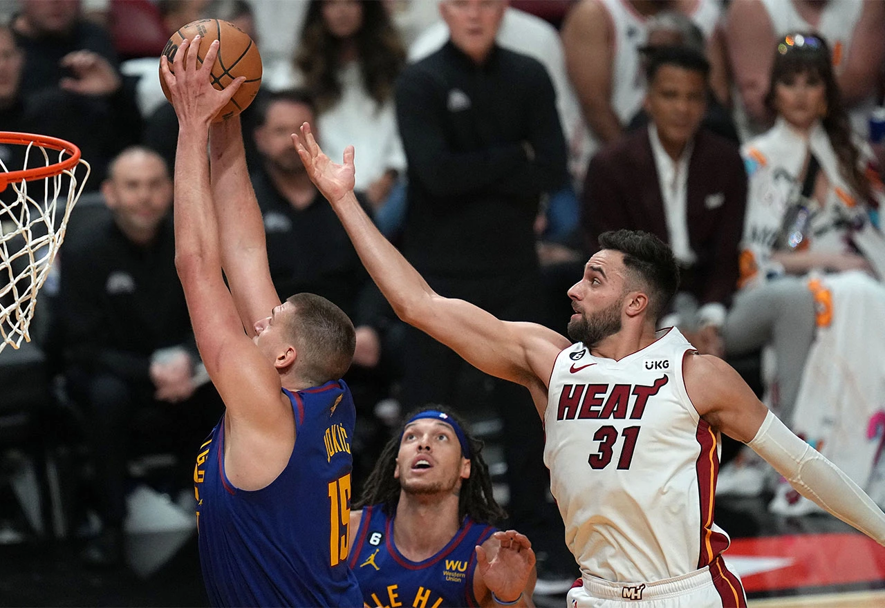 Finale prvog NBA turnira 9. prosinca 