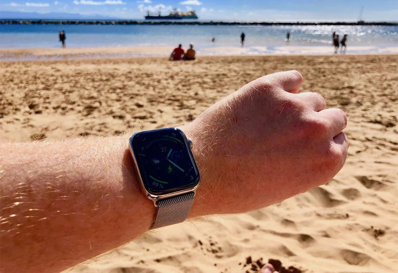Nijemac na plaži snimao golu djecu pametnim satom
