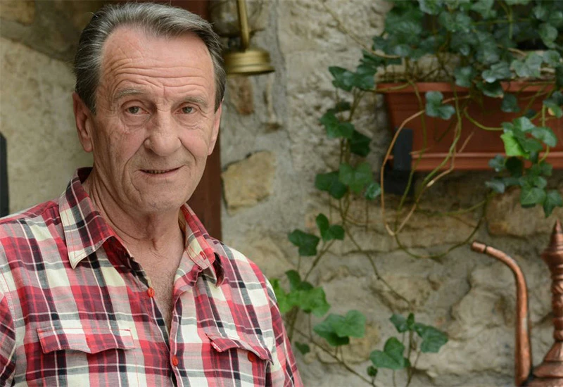 Preminuo pjevač kojeg je proslavila Plava žena