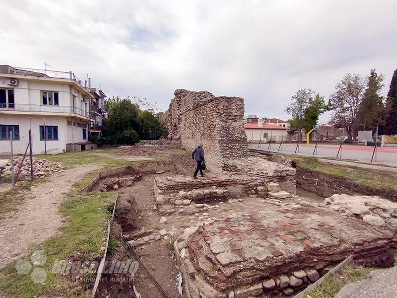 Komotini: U vječitom sudaru svjetova