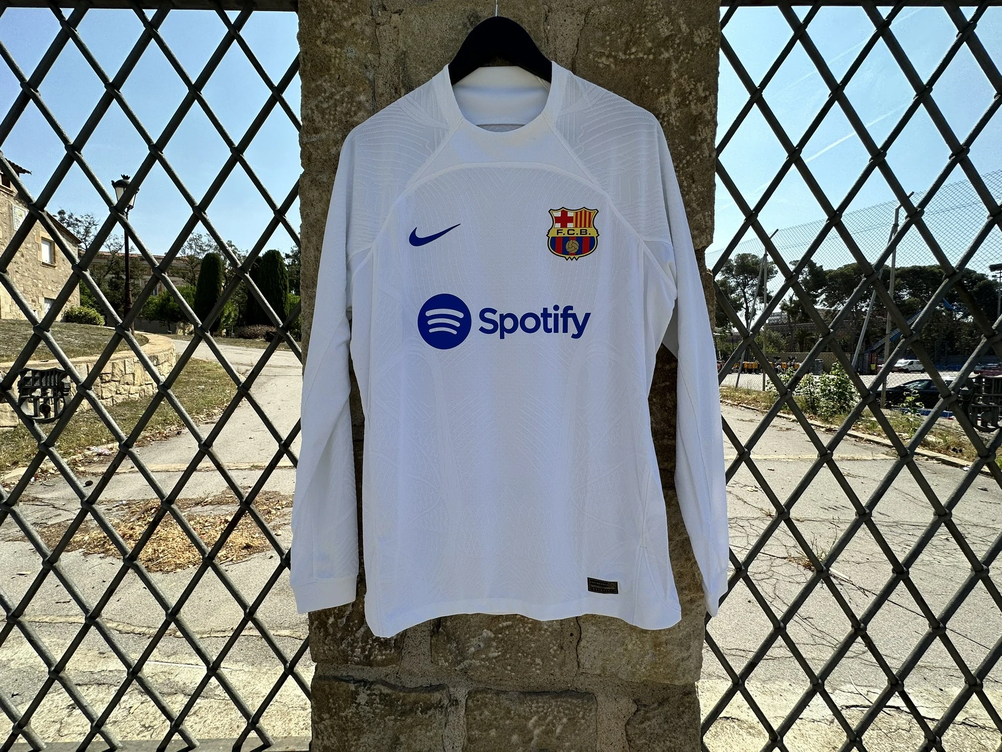 Novi rezervni dres Barcelone razbjesnio navijače