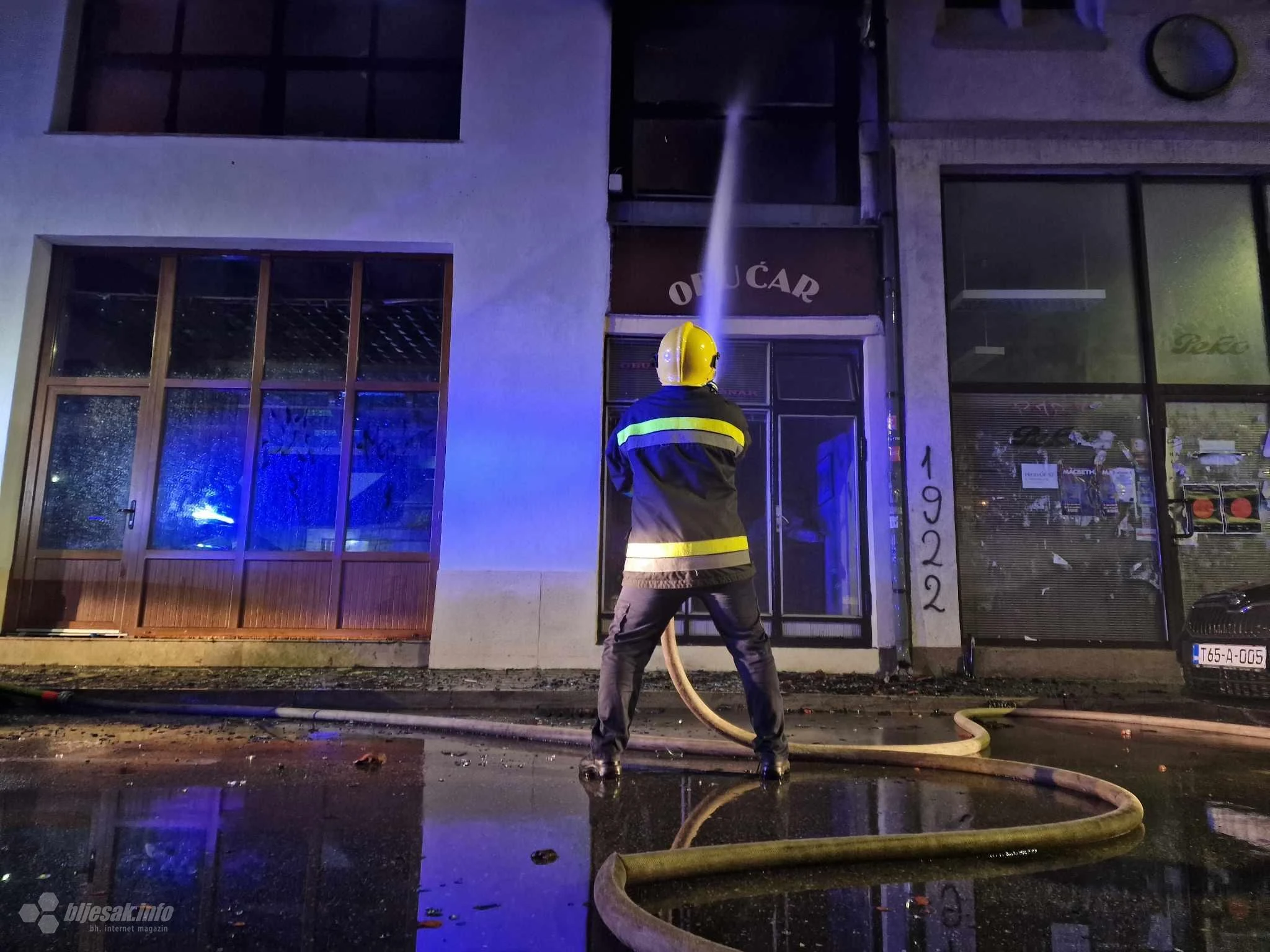 Požar u zgradi u Mostaru - nije bilo ozlijeđenih, očevid tijekom dana