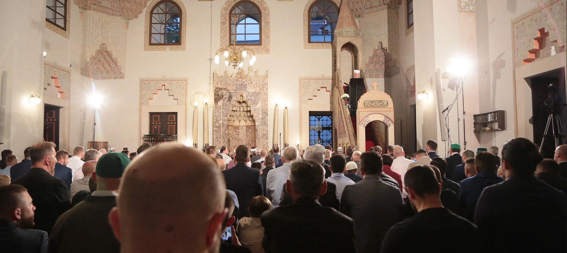 Bajramska hutba reisul-uleme: Podjele i izolacija kojima sada svjedočimo neće nas spasiti