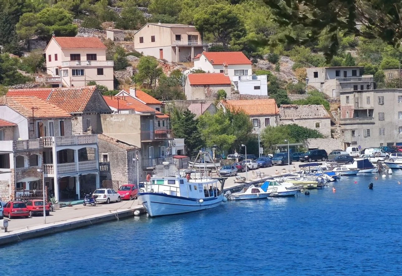 Zaboravljeni rajski otok čudesnih pogleda