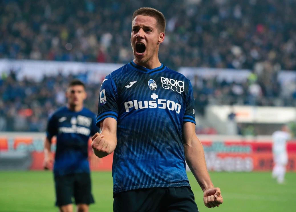 Pašalić će morati mijenjati broj zbog "nacističkih konotacija"