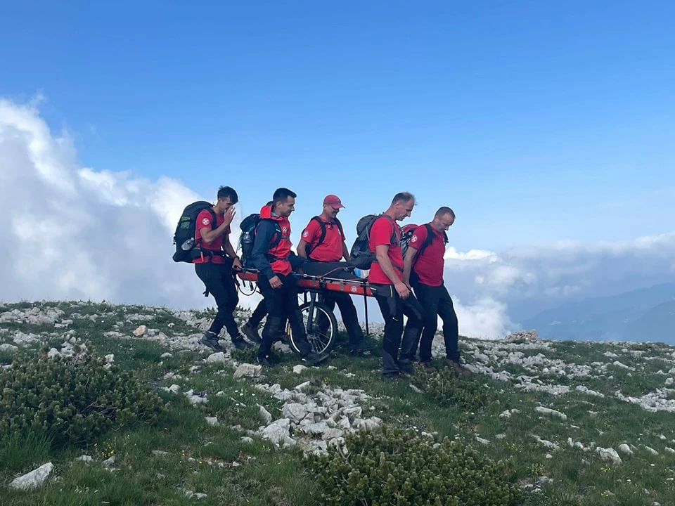 GSS spasio još jednog planinara: S nadmorske visine od preko 2000 m spušten u manje od 2 sata