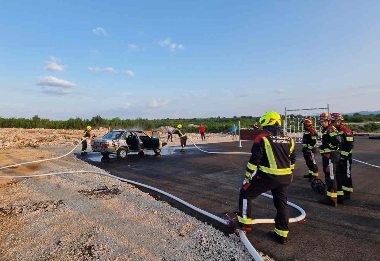 Vatrogasci iz ŽZH ugostili kolege iz Hrvatske na trodnevnom druženju vatrogasaca