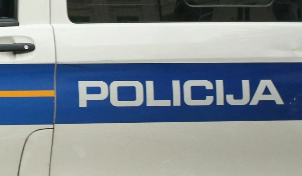 Kod Dubrovnika umro iscrpljeni mladić, ne zna se njegov identitet