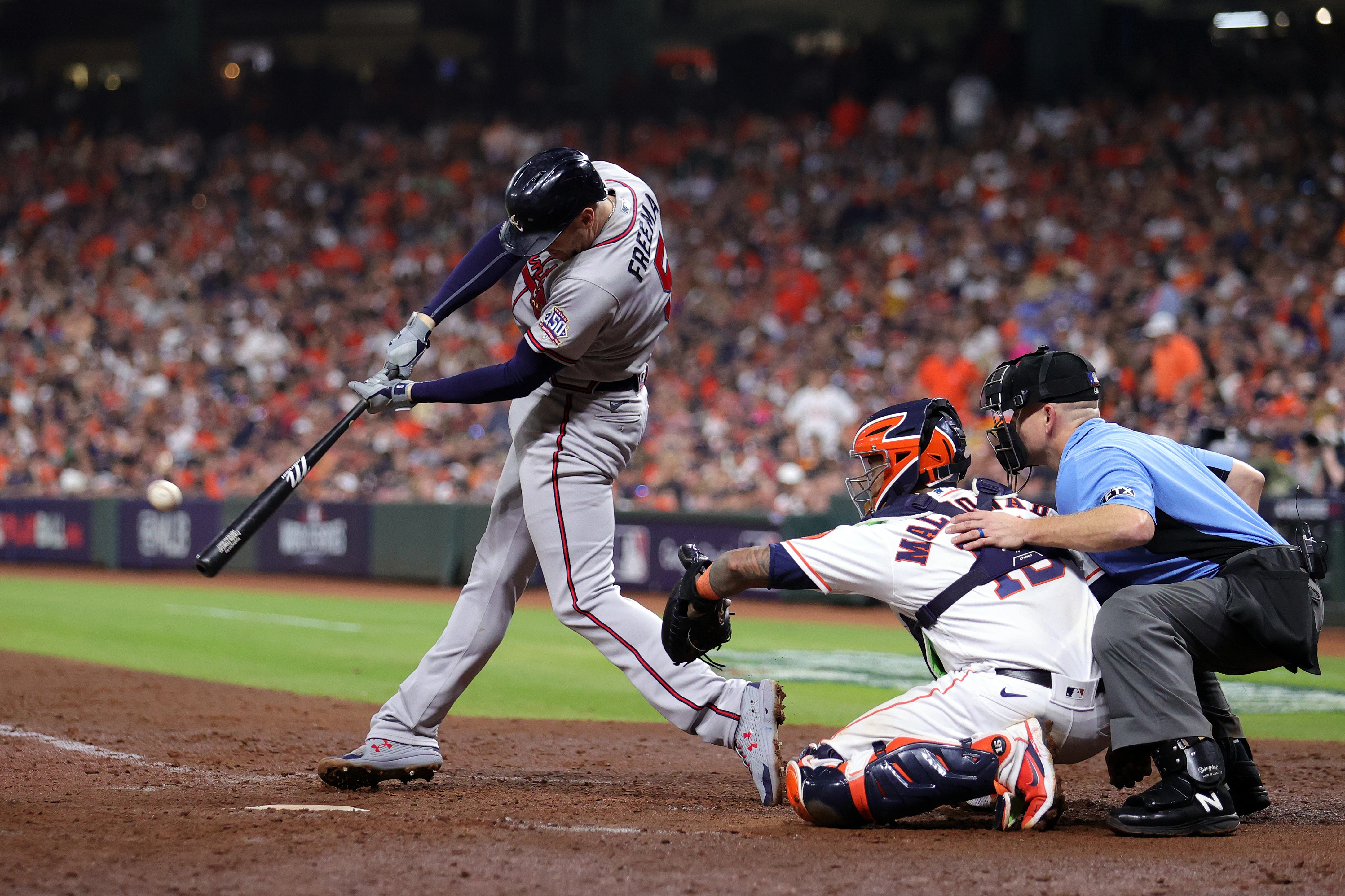 MLB želi igrati utakmice u Parizu