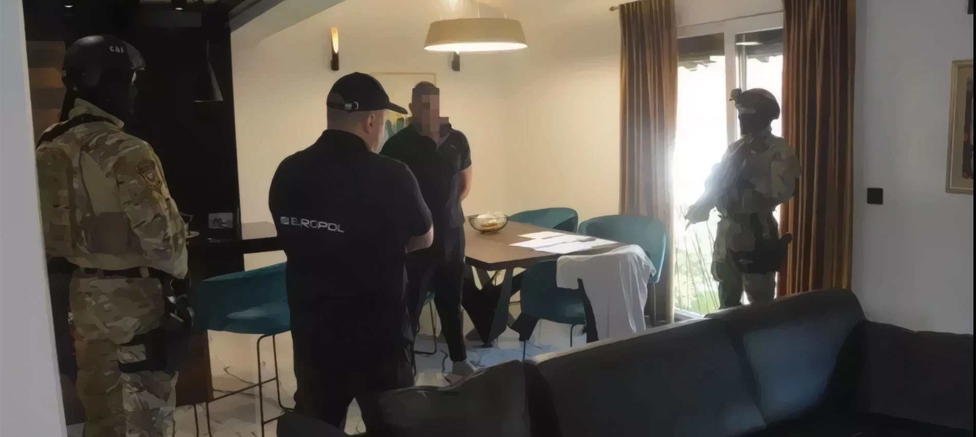 38 uhićenih u BiH zbog sumnje u trgovinu narkoticima i oružjem, pranje novca i korupciju