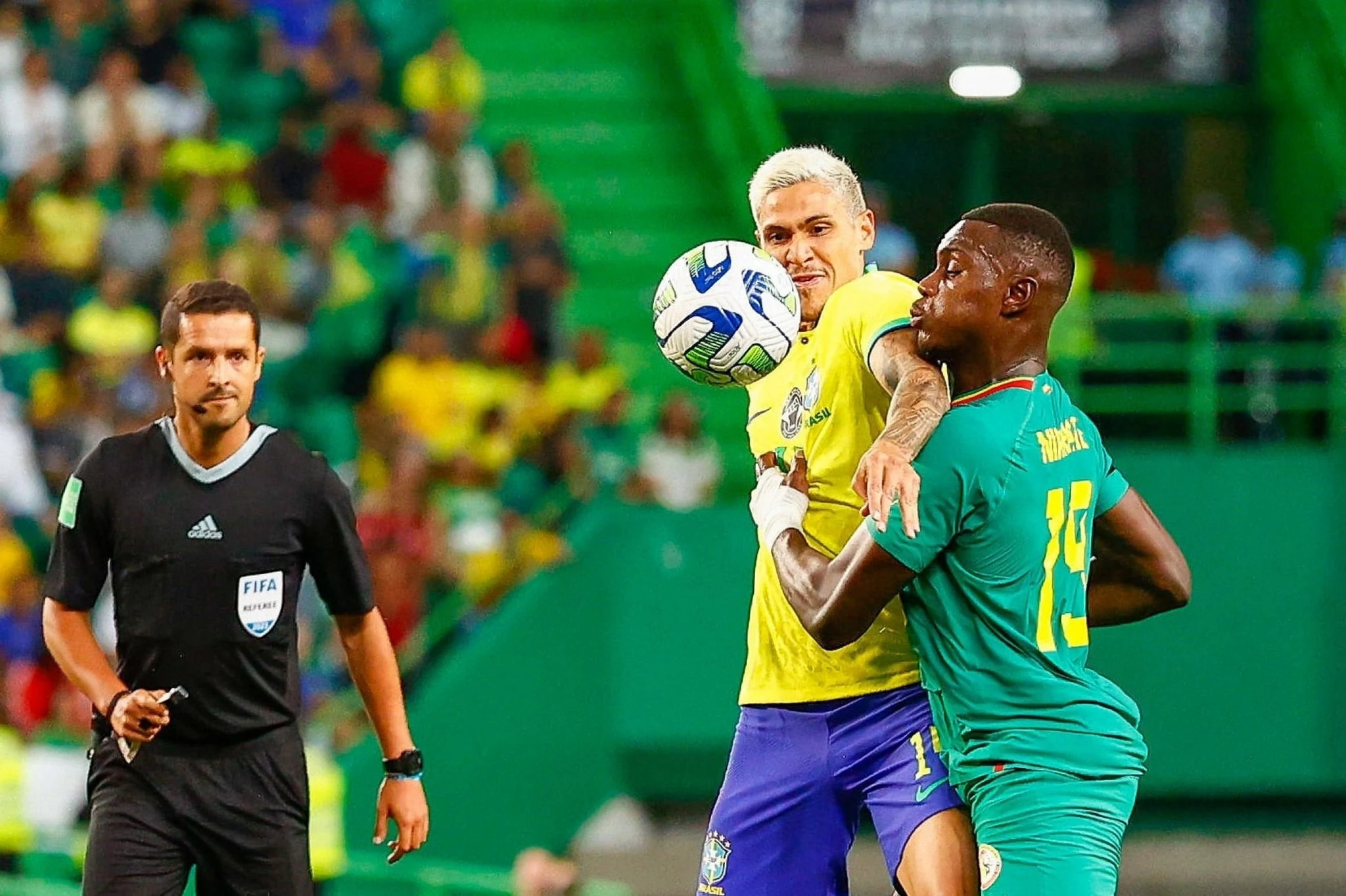 Senegal svladao Brazil, Kolumbija porazila Njemačku