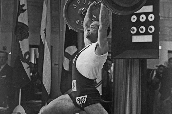 Preminuo slavni olimpijac koji je preživio holokaust
