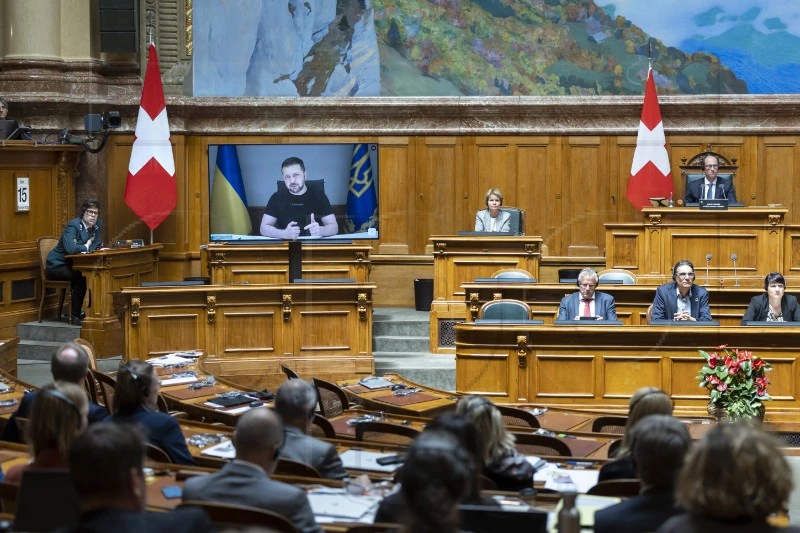 Tenzije u parlamentu: Zelenskij pozvao Švicarsku da dopusti prodaju oružja Ukrajini