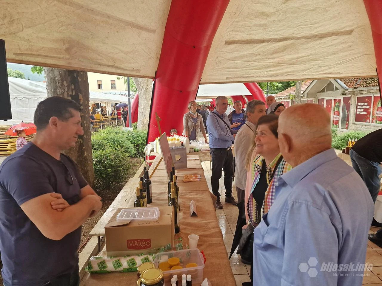 Unatoč kiši: Veselo na Sajmu braniteljskog poduzetništva u Mostaru