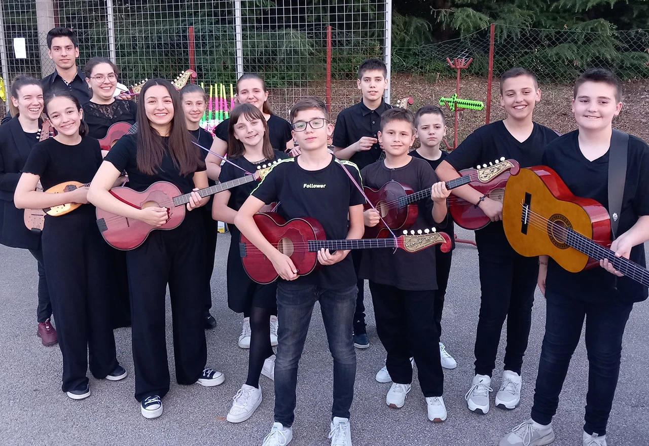 HKUD Katedrala: Silne simpatije za najmlađe društvo na smotri folklora
