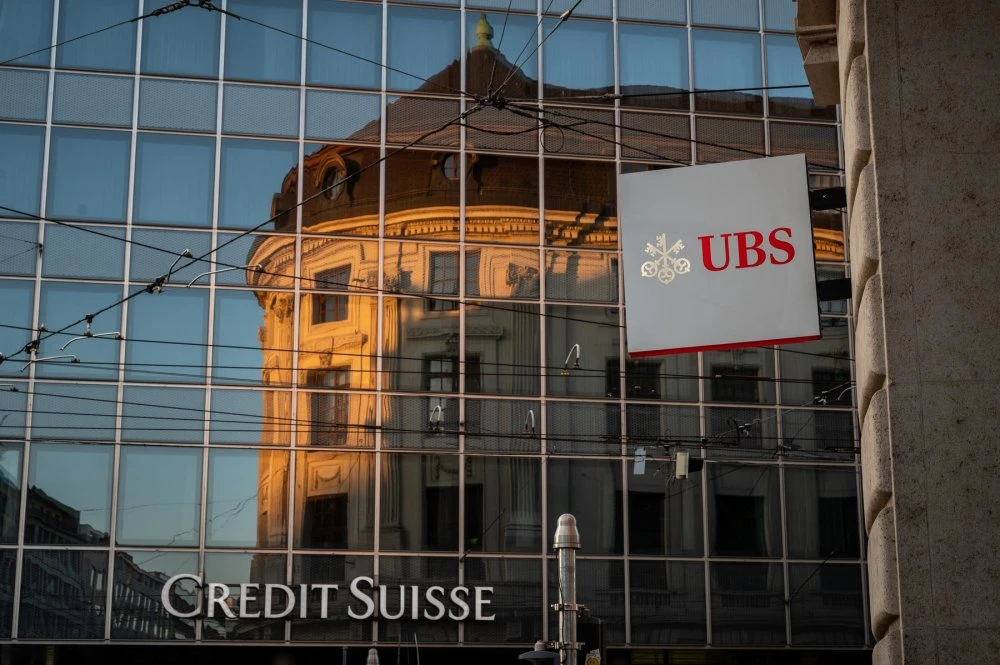 Švicarski bankovni div dovršio preuzimanje posrnulog Credit Suissea