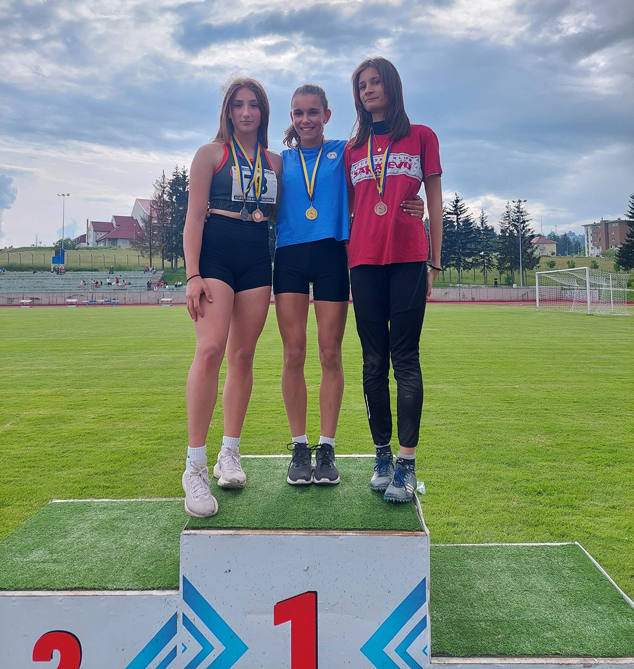 Škola atletike Mostar: Emina Đulić i Vasilije Kovač prvaci BiH U16