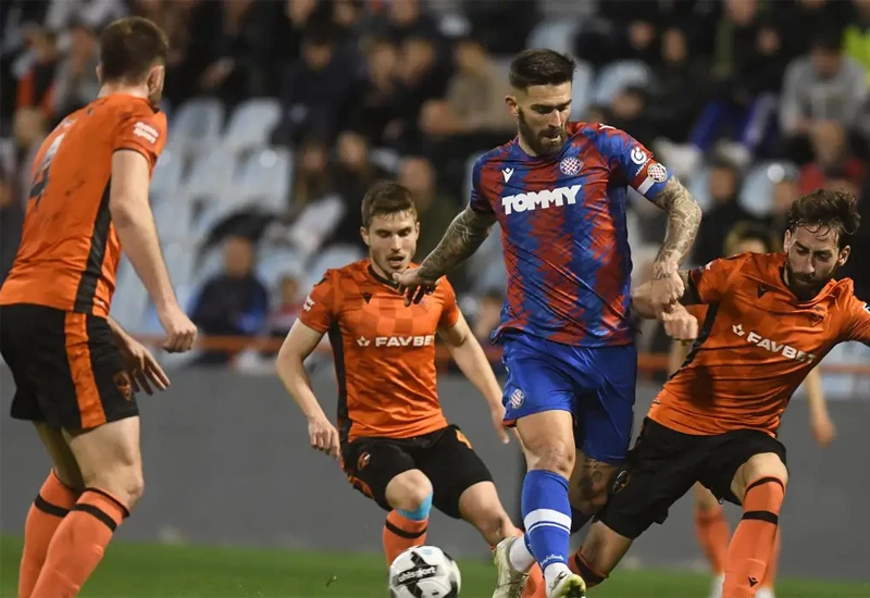 Oglasio se i Hajduk: Očekujemo da odgovorne institucije zaštite najboljeg igrača lige