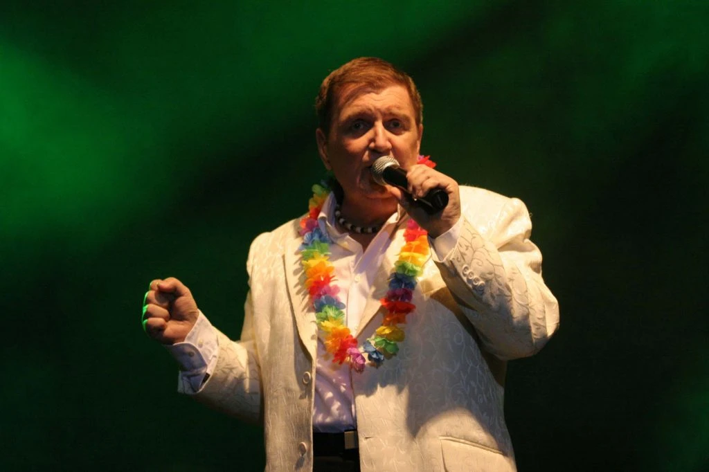 Legendarni pjevač Vladimir Savčić danas bi navršio 75 godina života