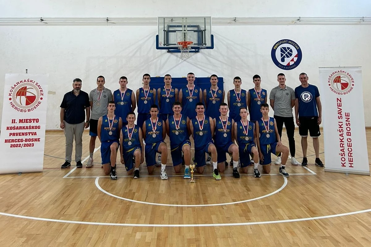 Momci Škole košarke Pepi Sport sreberni
