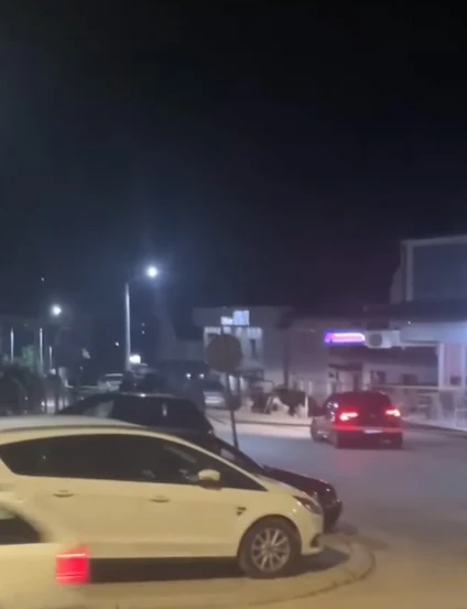 VIDEO| Ubojstvo u Velikoj Kladuši: Likvidirao muškarca iz automobila u pokretu