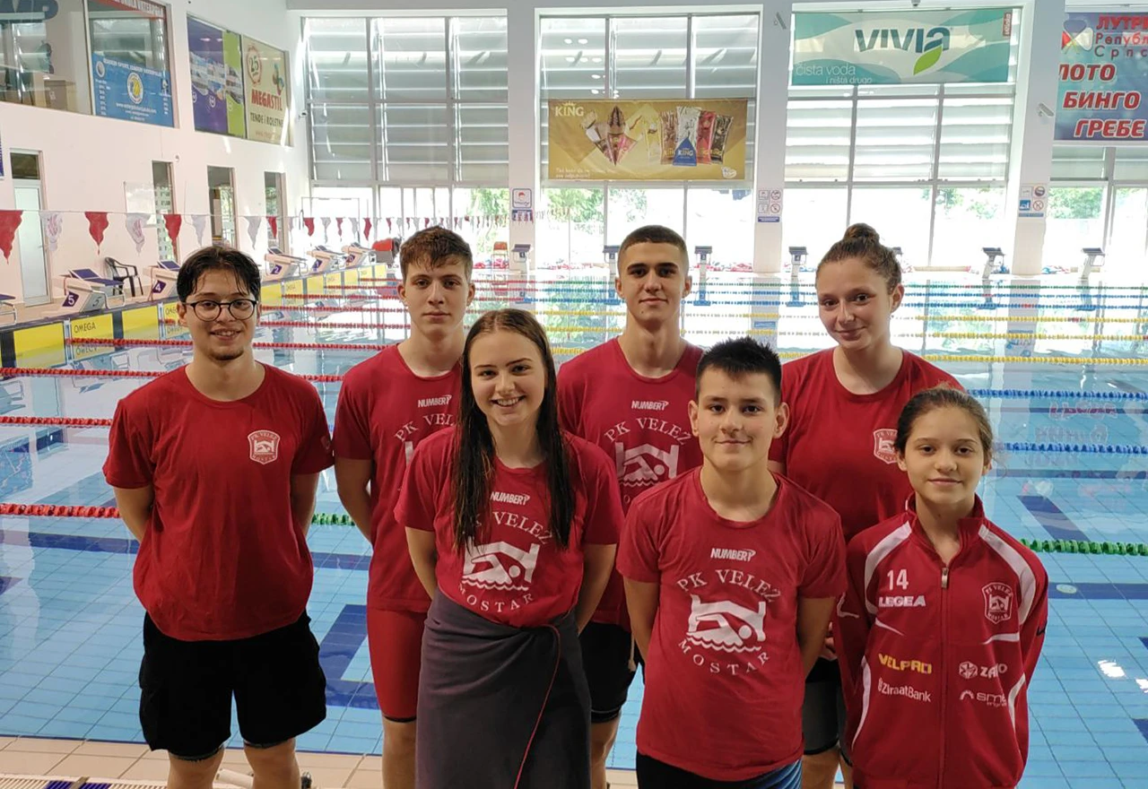 Plivači Veleža iz Banja Luke donose devet medalja