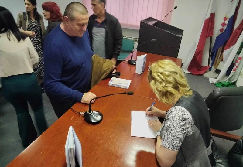 Ljubav kao prašina predstavljena u Tomislavgradu