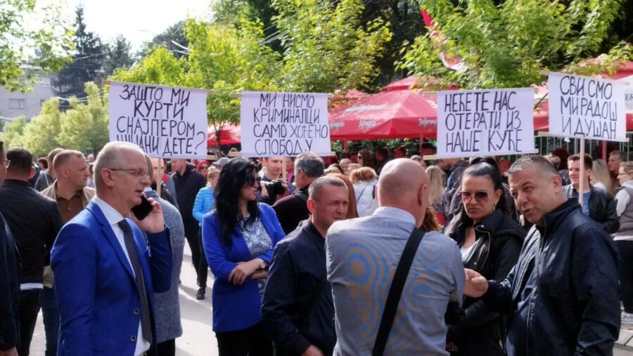 Počeo šesti dan prosvjeda na Kosovu, prisutni i vojnici KFOR-a