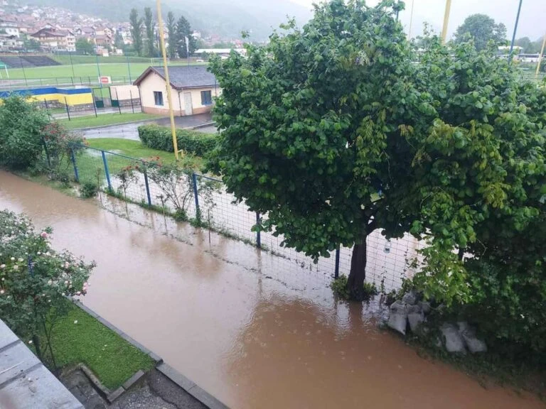 Nevrijeme zahvatilo Goražde: Kiša napravila brojne probleme