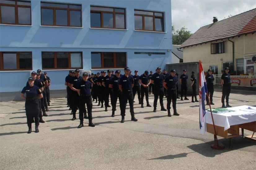 HBŽ bogatija za 44 policajca