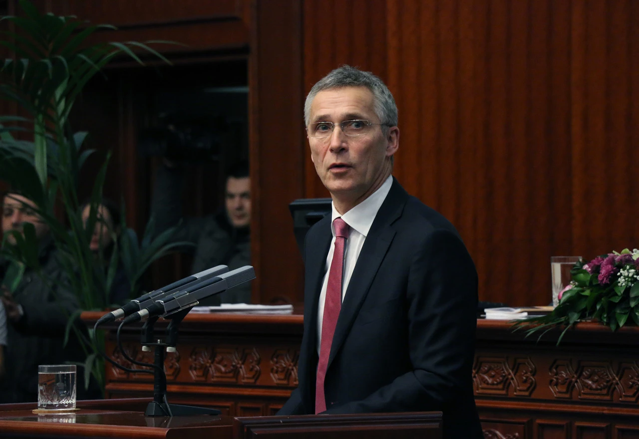 Stoltenberg otkrio koliko vojnika šalje na Kosovo