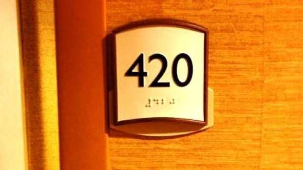 Kakve veze imaju marihuana i soba broj 420