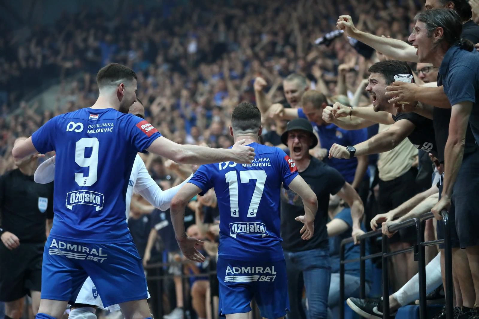VIDEO I Futsal Dinamo se bori za prvaka, u dvorani ludnica