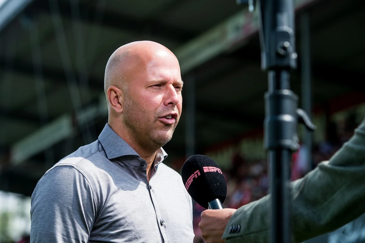 Arne Slot odbio Tottenham