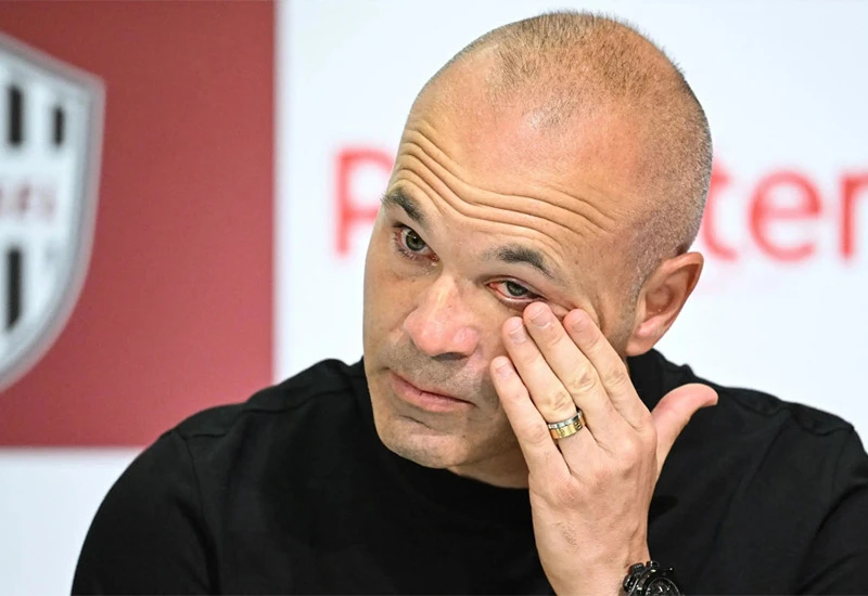 Iniesta u suzama