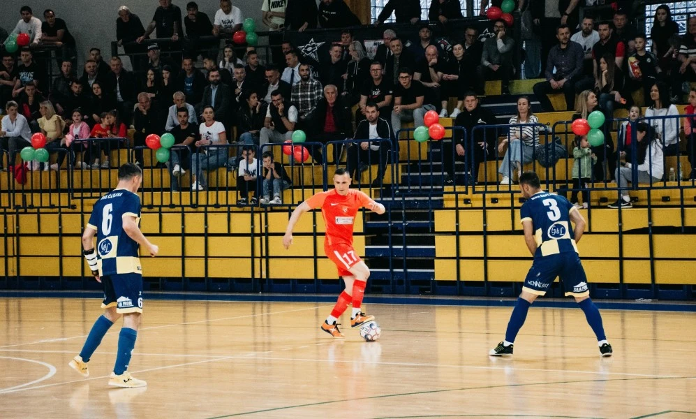 Radnik izjednačio, na tribinama u Mostaru potukli se navijači