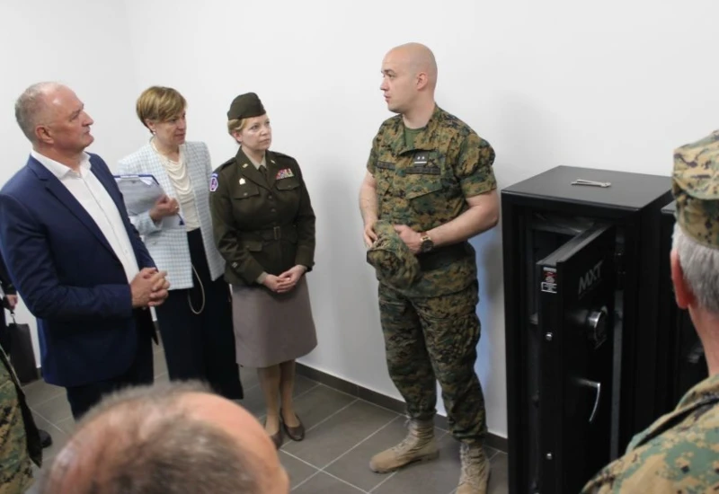 Otvorena modernizirana oružarnica OS BiH