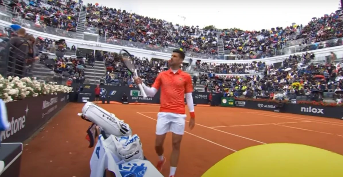 VIDEO I Novak svojim trenerima: Što ćete mi uopće?