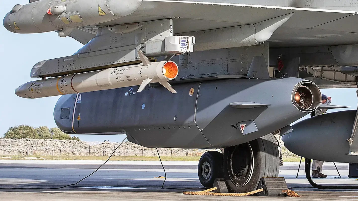 Rusi: Slanje moćnih raketa Kijevu je ozbiljna eskalacija, imamo pravo na odgovor