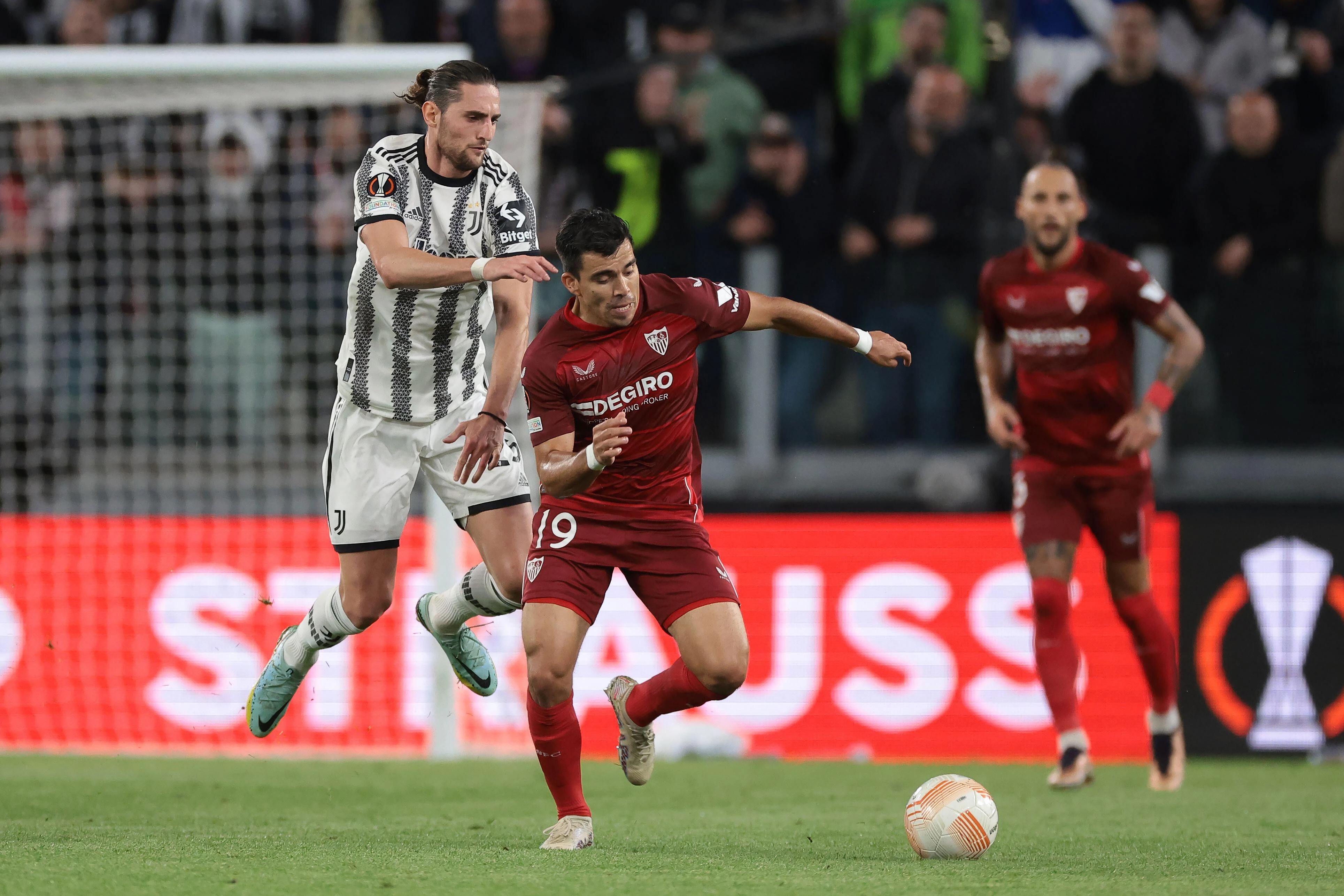 Juventus se spasio u 97. minuti, Roma bolja od Bayera