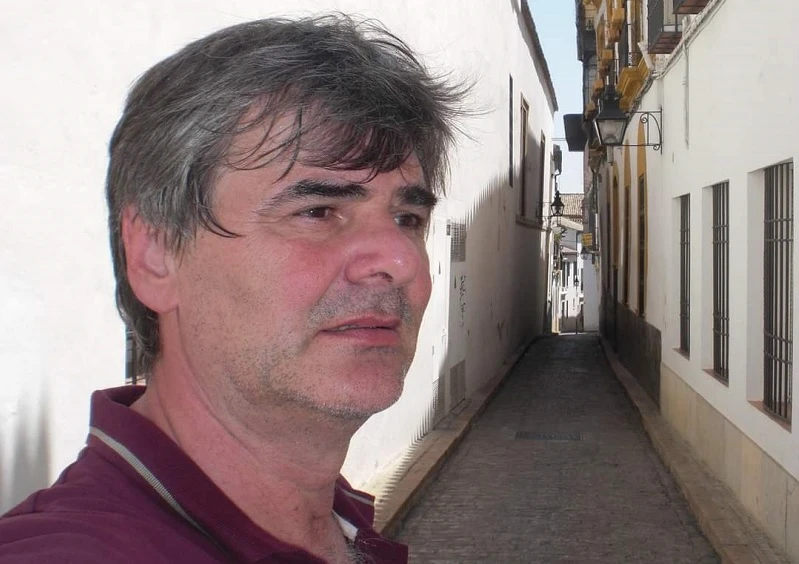 U Švedskoj preminuo predratni mostarski novinar Darko Blažević