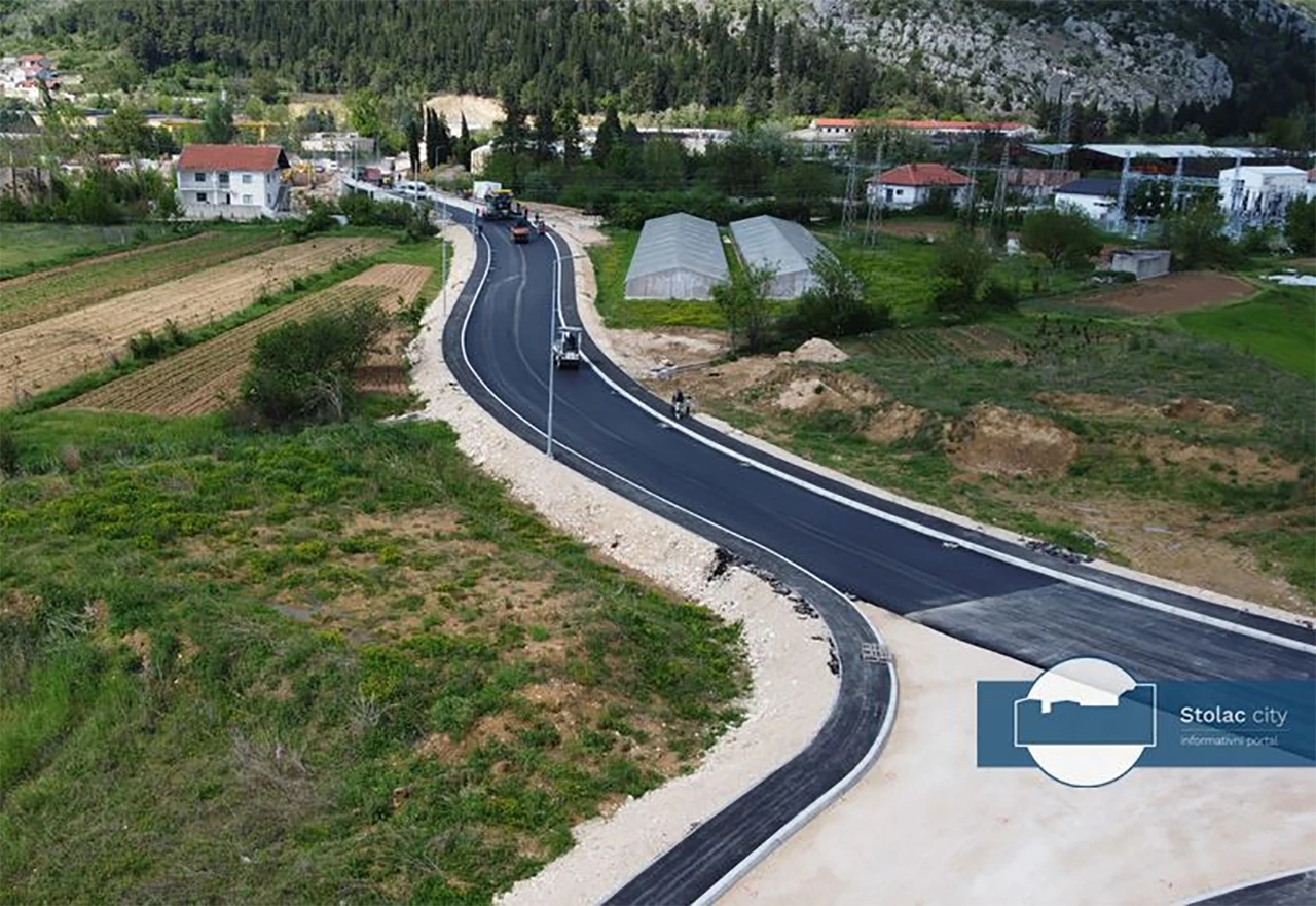 VIDEO | Započeli radovi asfaltiranja dijela obilaznice Stolac – Neum