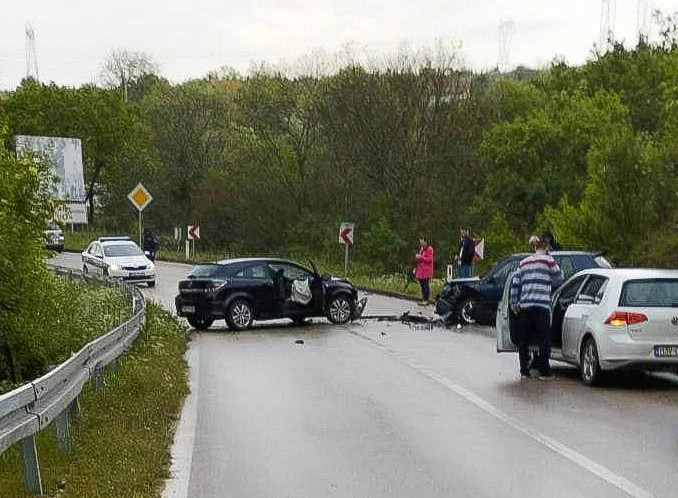 Teža prometna nesreća u Čulama kod Mostara: Četiri osobe ozlijeđene