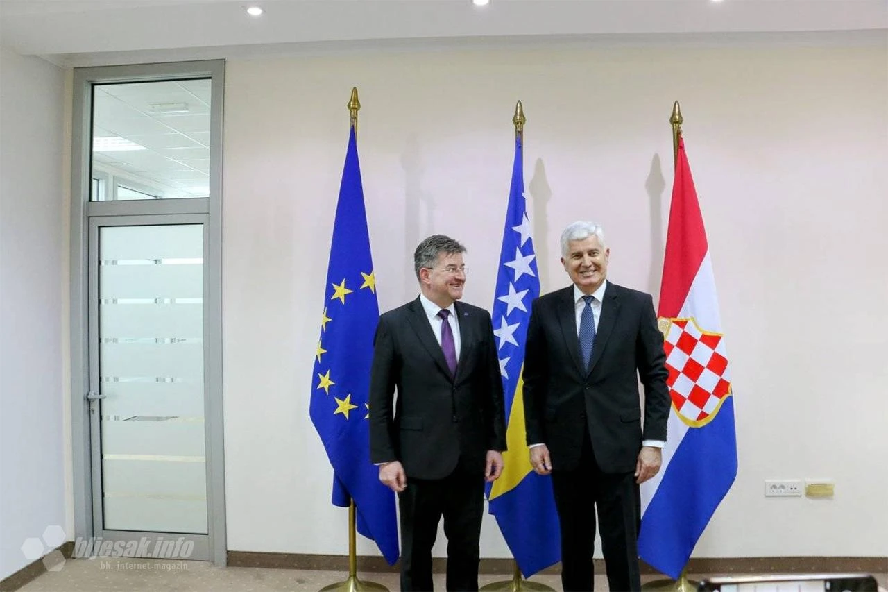 Čović i Lajčak razgovarali u Mostaru o političkoj situaciji u BiH