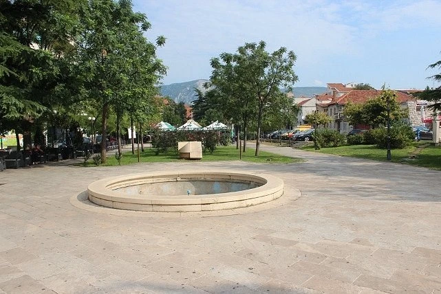 Građani Mostara nadležnima: Vratite parku na Musali dušu