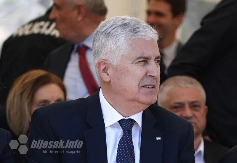 SDA i DF odlaze u povijest - treba ohrabriti Srbe